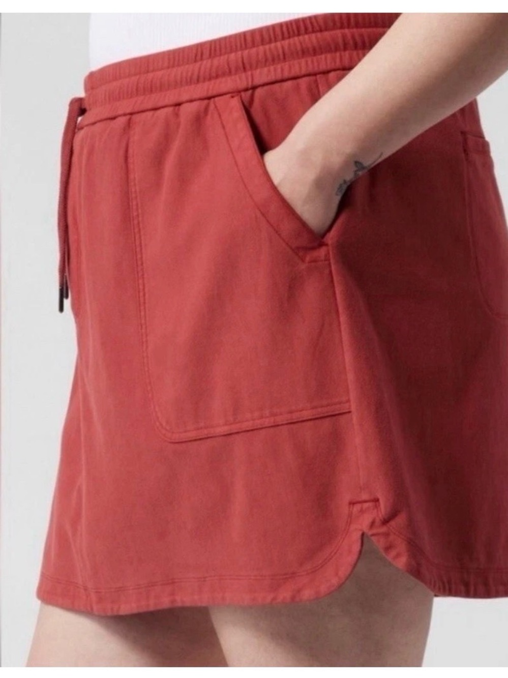 ATHLETA FARALLON SKIRT Cotton Spandex Rustic Red Women’s Large L NWT$79